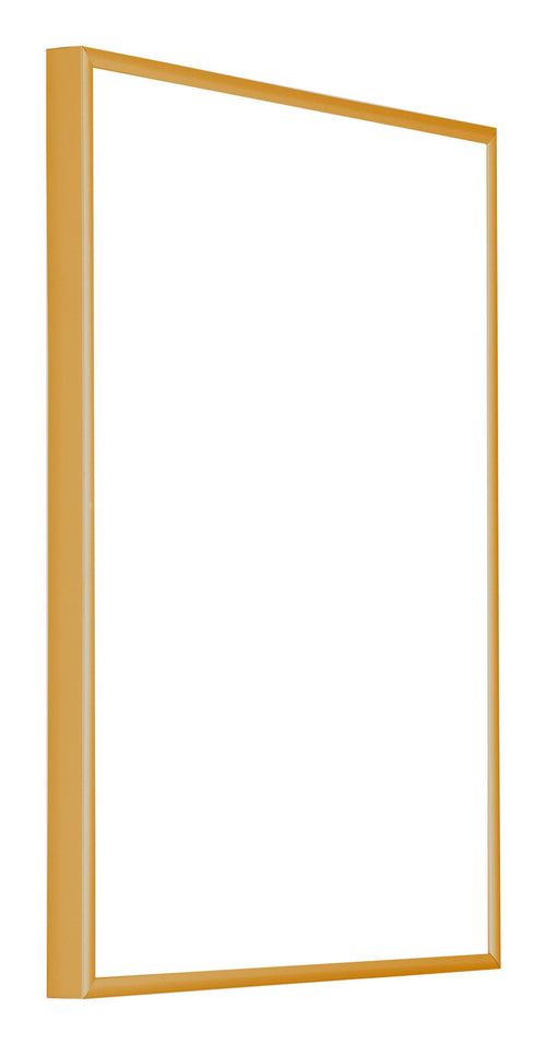 Austin Aluminium Fotolijst 18x24cm Goud Vintage Voorzijde Schuin | Yourdecoration.nl