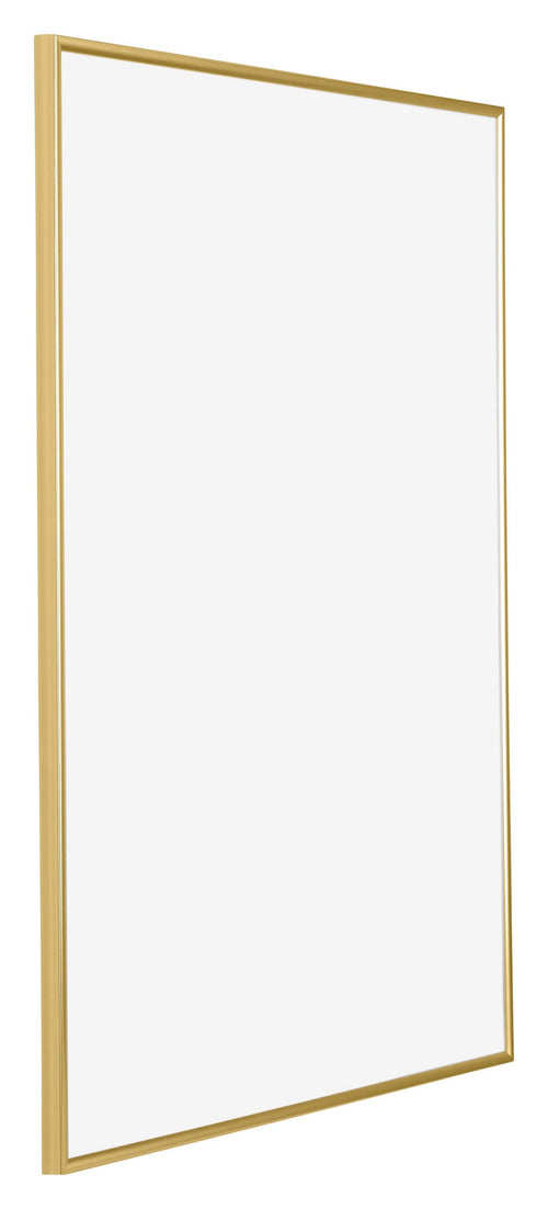 Evry Kunststof Fotolijst 60x84cm Goud Voorzijde Schuin | Yourdecoration.nl