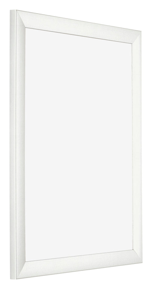 Fotolijst 60x70cm Wit Geveegd MDF Pisa Voorzijde Schuin | Yourdecoration.nl