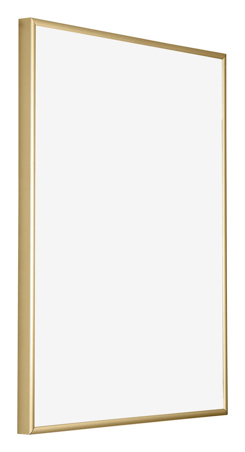 Kent Aluminium Fotolijst 56x71cm Goud Voorzijde Schuin | Yourdecoration.nl