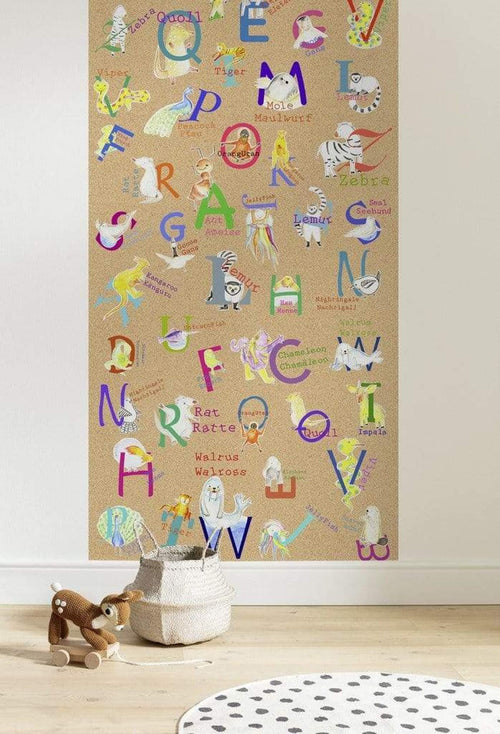Komar Animals A Z Vlies Fotobehang 100x250cm 1 baan Sfeer | Yourdecoration.nl