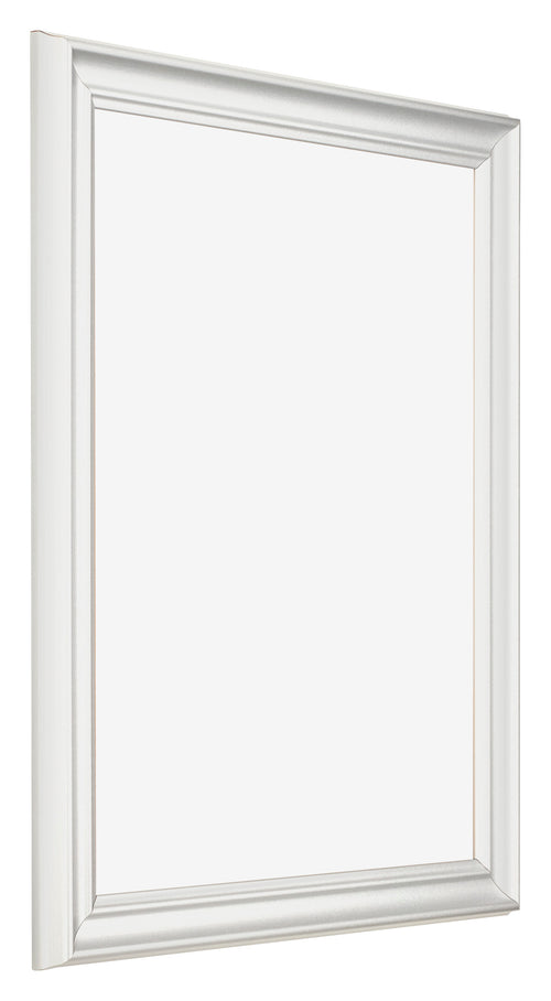 Fotolijst 56x71cm Wit Geveegd MDF Lazio Voorzijde Schuin | Yourdecoration.nl