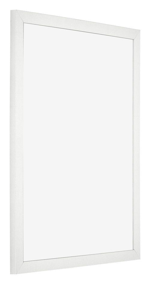 Fotolijst 56x71cm Wit Hoogglans MDF Bologna Voorzijde Schuin | Yourdecoration.nl
