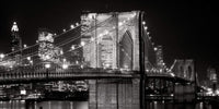 Alan Blaustein  Brooklyn Bridge at Night Kunstdruk 91x45cm | Yourdecoration.nl