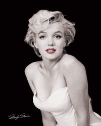 Pyramid Marilyn Monroe Red Lips Poster 40x50cm | Yourdecoration.nl
