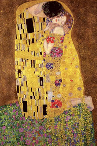 Pyramid Gustav Klimts the Kiss Poster 61x91,5cm | Yourdecoration.nl
