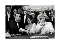 Pyramid James Bond Thunderball Casino Kunstdruk 60x80cm | Yourdecoration.nl