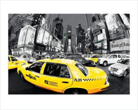 Pyramid Rush Hour Times Square Yellow Cabs Kunstdruk 40x50cm | Yourdecoration.nl