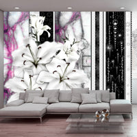 Fotobehang - Crying Lilies on Purple Marble - Vliesbehang