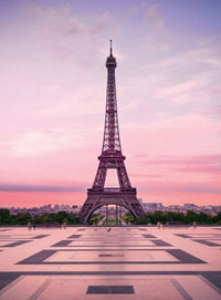Wizard+Genius Eiffel Tower At Sunset Vlies Fotobehang 192x260cm 4 banen | Yourdecoration.nl