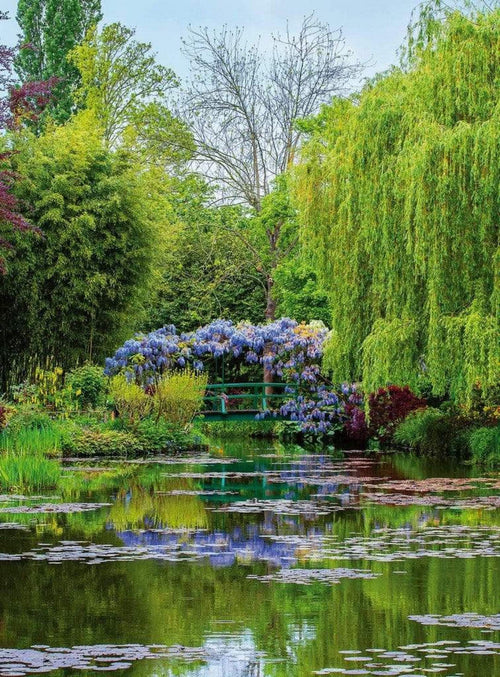 Wizard+Genius Monets Garden In France Vlies Fotobehang 192x260cm 4 banen | Yourdecoration.nl