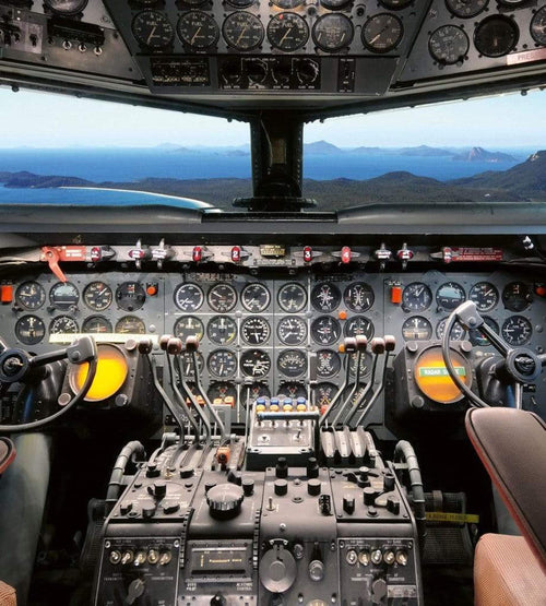 Dimex Cockpit View Fotobehang 225x250cm 3 banen | Yourdecoration.nl