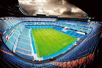 Dimex Football Stadium Fotobehang 375x250cm 5 banen | Yourdecoration.nl