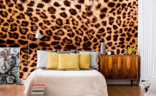 Dimex Leopard Skin Fotobehang 375x250cm 5 banen Sfeer | Yourdecoration.nl
