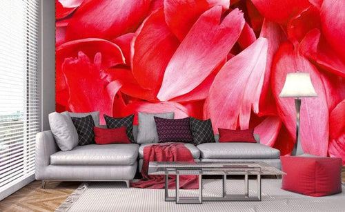 Dimex Red Petals Fotobehang 375x250cm 5 banen Sfeer | Yourdecoration.nl