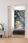 Komar Femme d'Or Vlies Fotobehang 200x280cm 4 banen Sfeer | Yourdecoration.nl