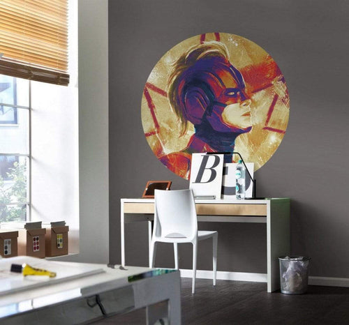 Komar Avengers Painting Captain Marvel Helmet Zelfklevend Fotobehang 128x128cm Rond Sfeer | Yourdecoration.nl